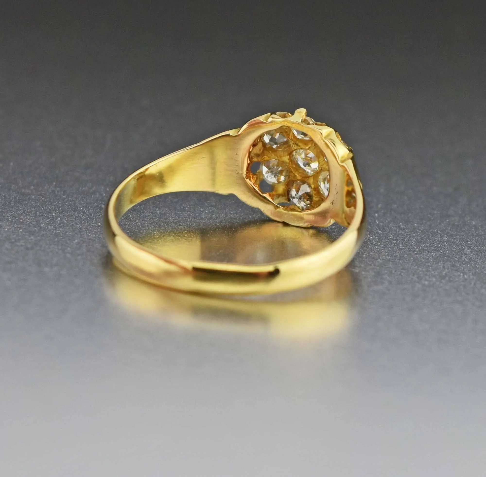 18K Gold Antique Diamond Cluster Ring