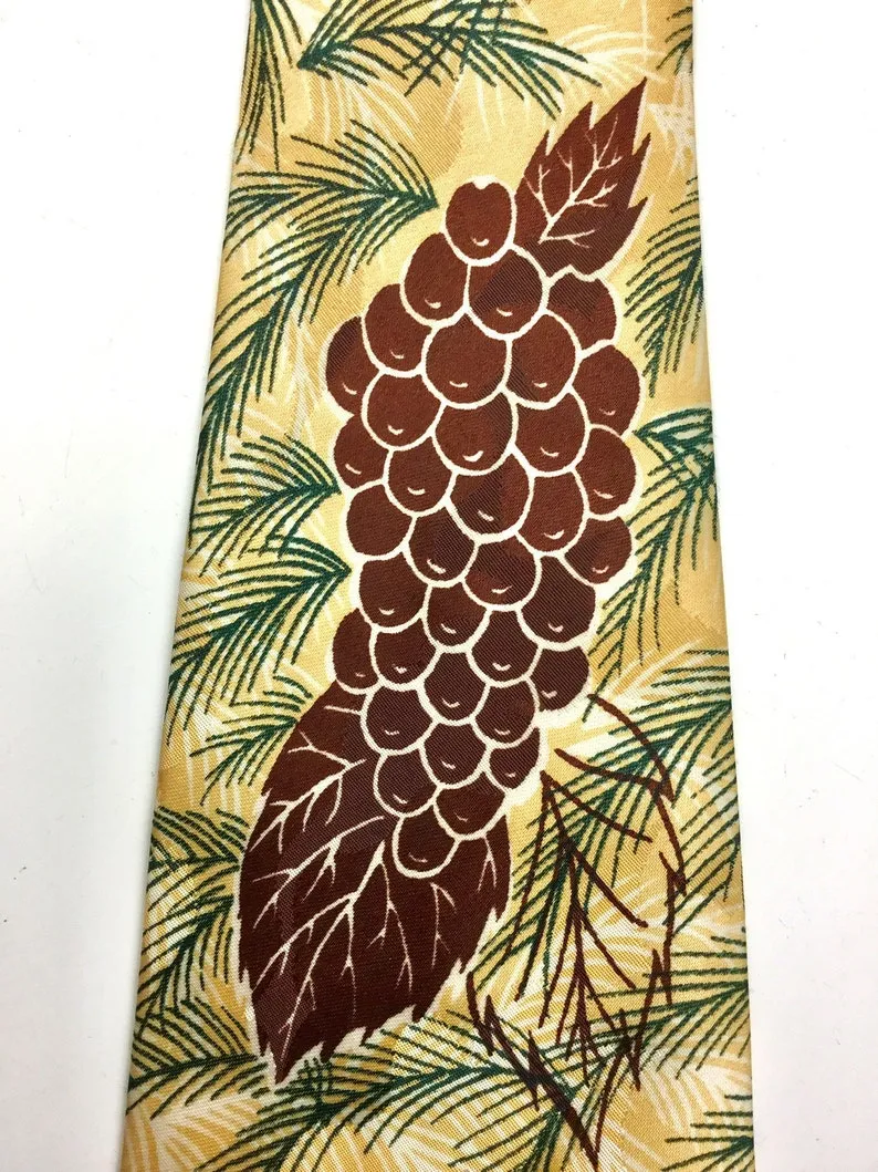 1940s Pine Tree/Berry Print Rayon Necktie by Park Lane