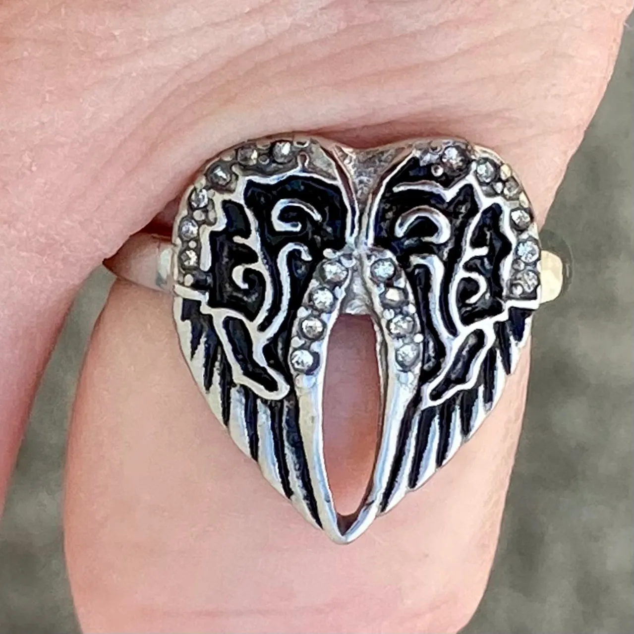 Angel Heart Wing Ring - Silver - R32