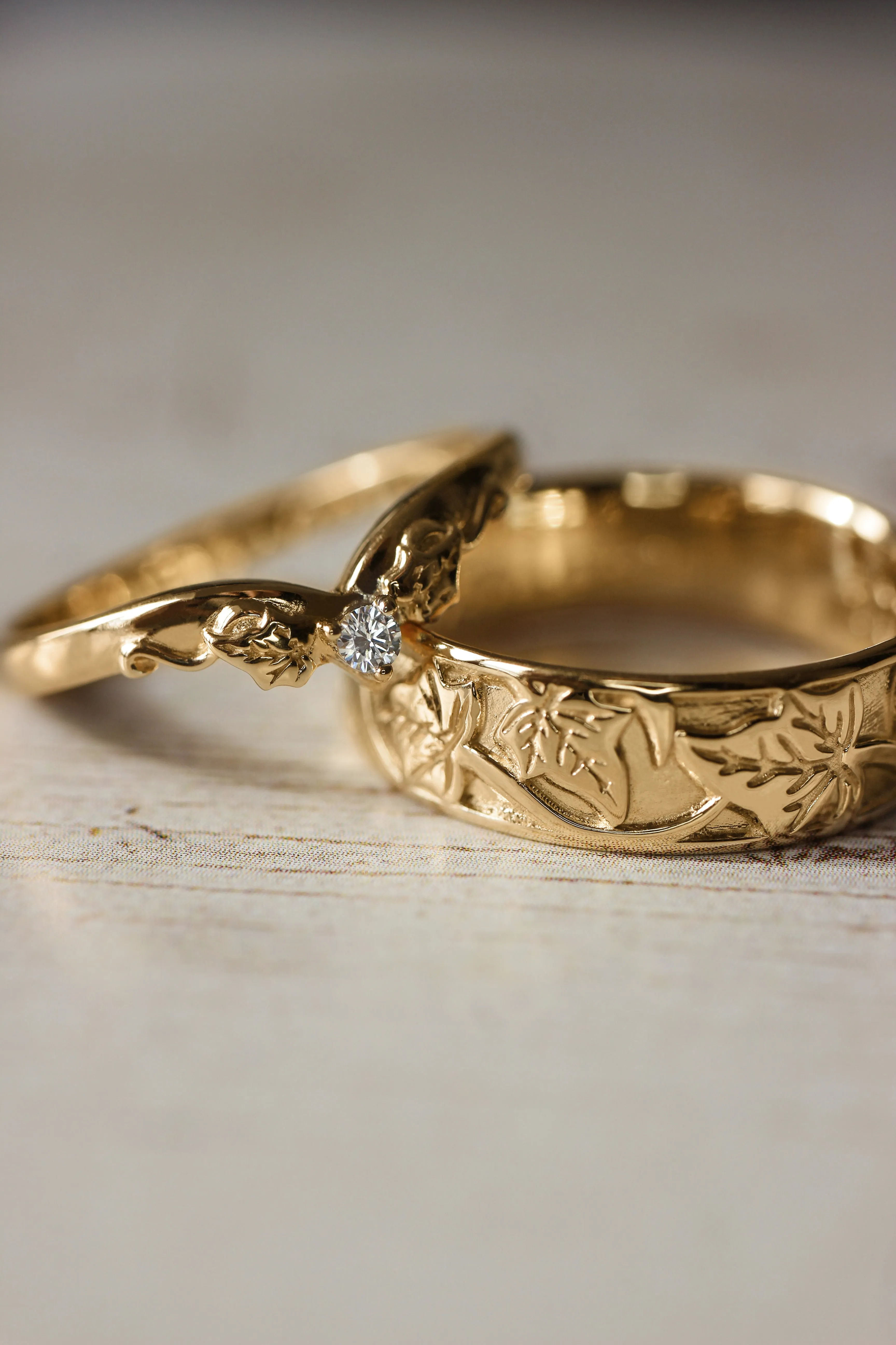 Gold leaf wedding band for man, ivy leaves ring