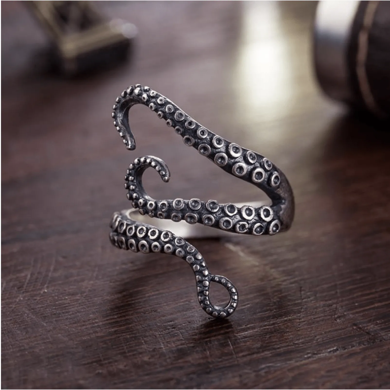 Octopus Ring Adjustable Fit for Men/Women Kraken Octopus Ring