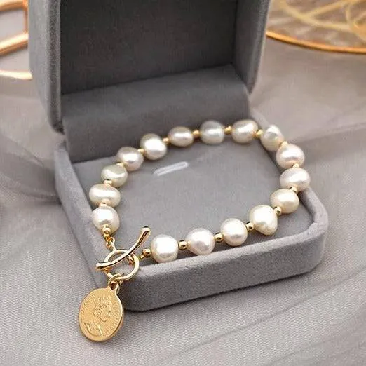 Queen Coin Pearl Bracelet