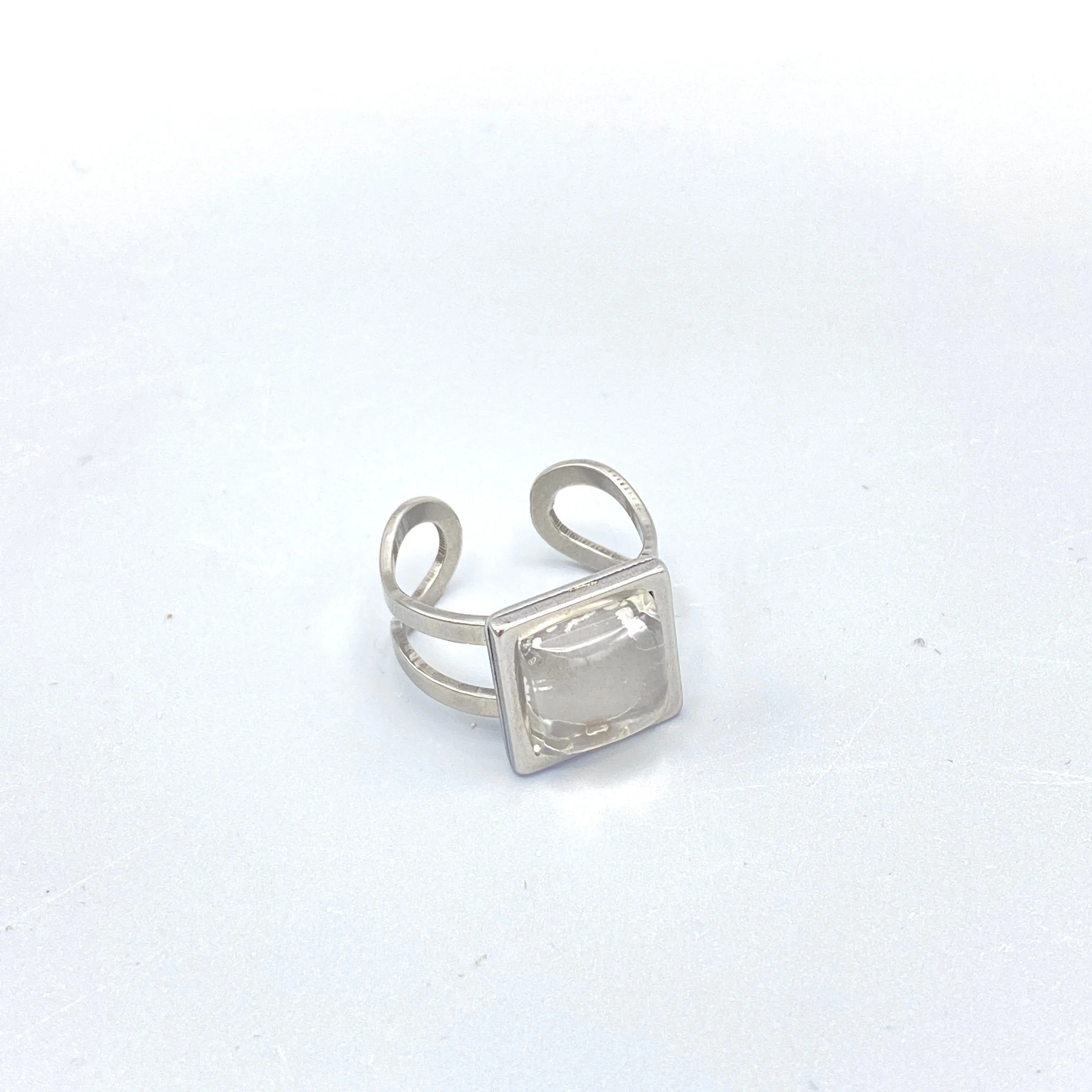 Square Gemstone adjustable rings.