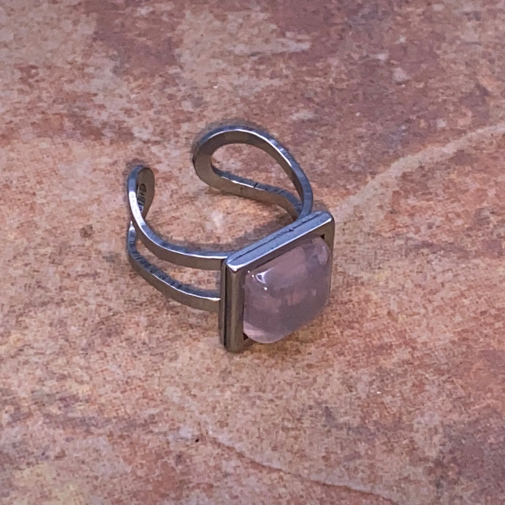 Square Gemstone adjustable rings.